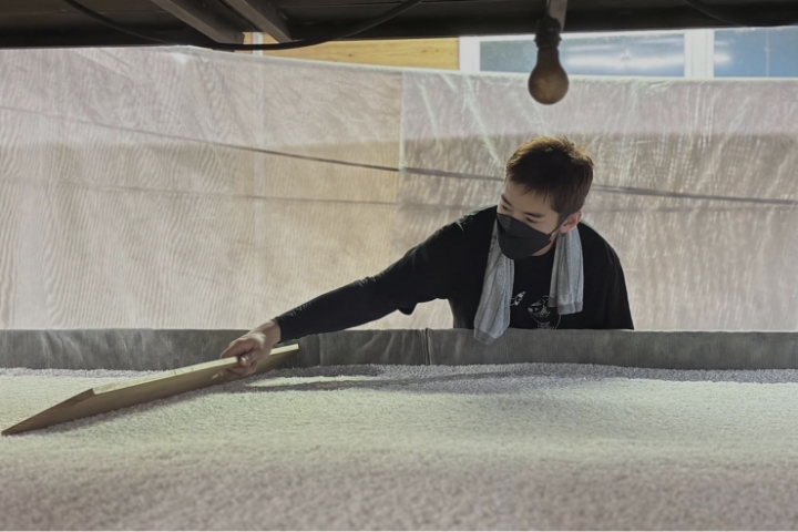 理由1　業界最小クラス「25kg」からの小ロット仕込み